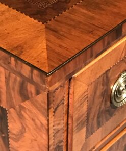 Neoclassical Chest of Drawers- detail of the corner- Styylish