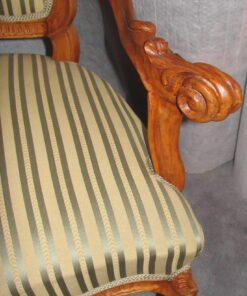 Italian Baroque salon Suite- detail view of carving- Styylish