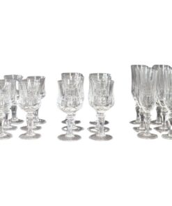 Set of 18 Elegant Crystal Glasses - Styylish