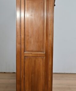 Italian Renaissance Study and Desk - Side Profile - Styylish