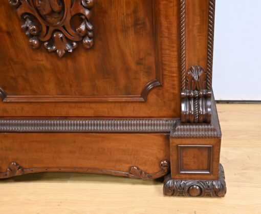 Writing Desk Sideboard - Foot Carving Detail - Styylish