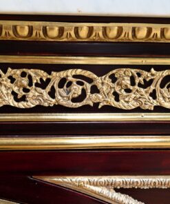 Marie-Antoinette Chest of Drawers - Floral Detail - Styylish