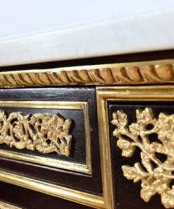 Marie-Antoinette Chest of Drawers - Edge Detail - Styylish