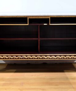 Marie-Antoinette Chest of Drawers - Compartments - Styylish