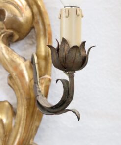 Gilded Wood Wall Sconce- detail view 2- Styylish