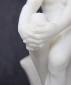 White Marble Sculpture - Hands - Styylish