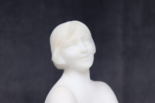 White Marble Sculpture - Top - Styylish