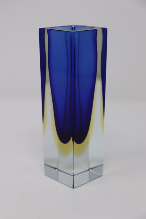 Blue Vase Murano Glass Flavio Poli - Side View - Styylish