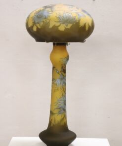 Cameo Glass Table Lamp - Full - Styylish