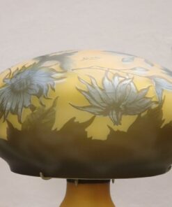 Cameo Glass Table Lamp - Top - Styylish