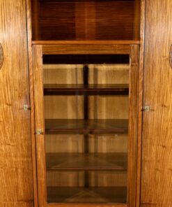 Small Blond Mahogany Bookcase - Middle Compartment - Styylish