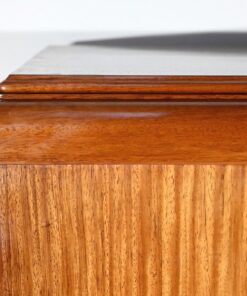 Small Blond Mahogany Bookcase - Edge - Styylish