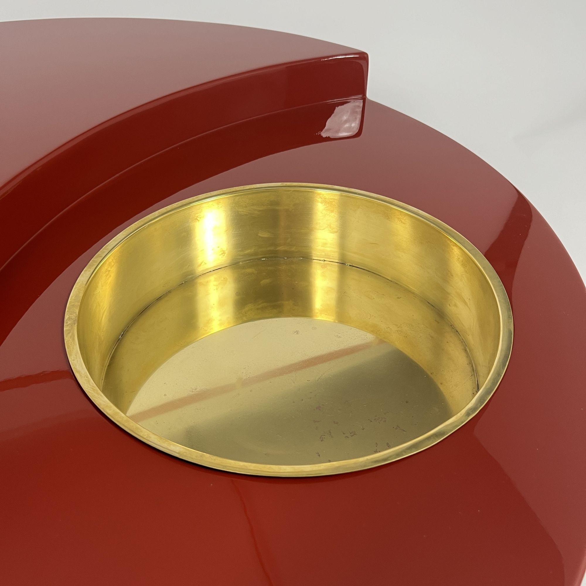 Willy Rizzo Coffee Table 'TRG' - Gold Tray Detail - Styylish