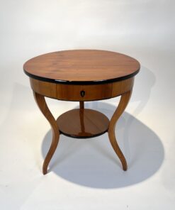 Round Biedermeier Side Table - Front - Styylish