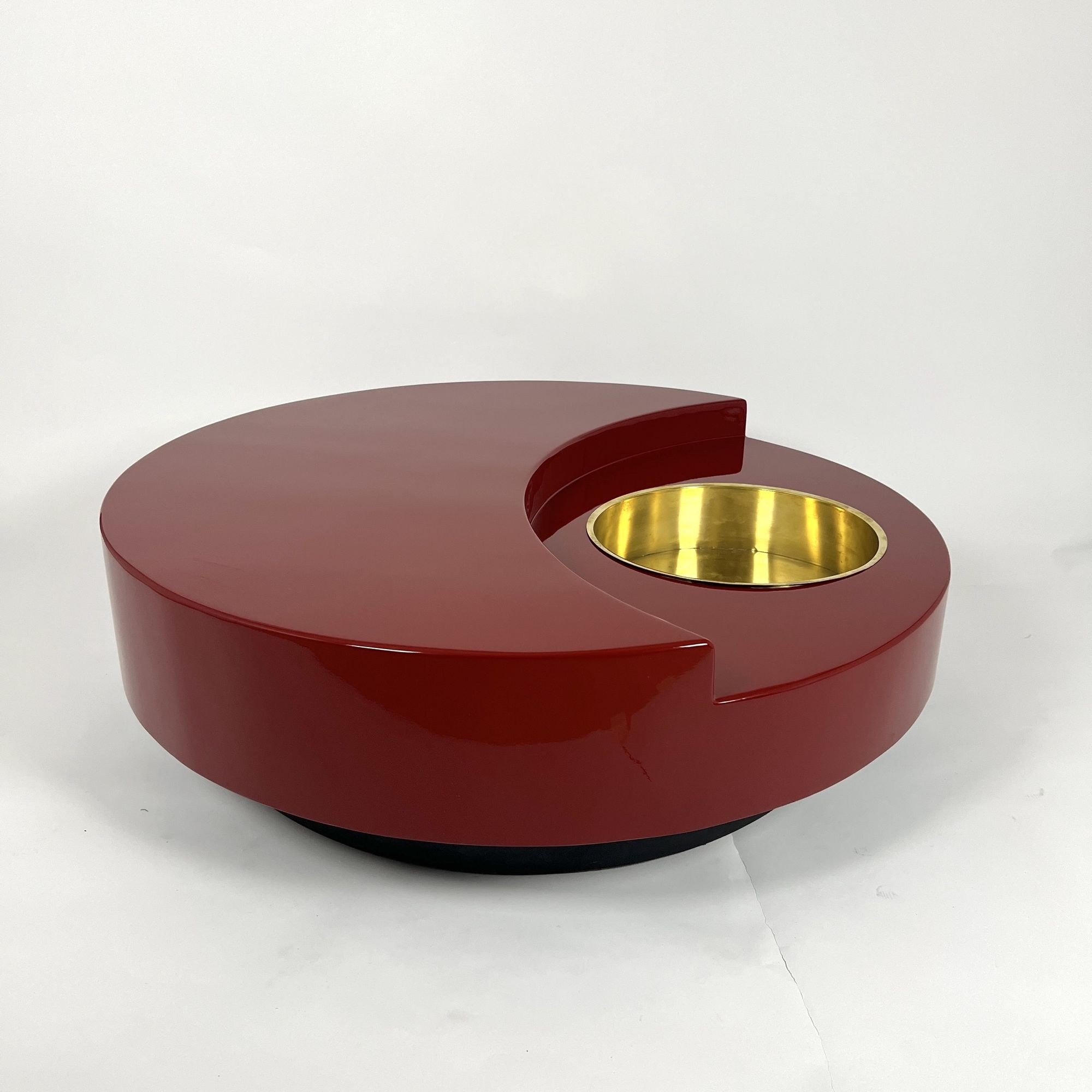 Willy Rizzo Coffee Table 'TRG' - Side Profile - Styylish