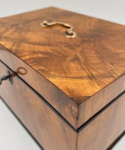 Biedermeier Box or Chest - Corner - Styylish