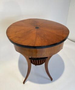 Biedermeier Sewing Table Cherry - Top Inlay Detail - Styylish