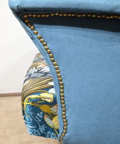 Midcentury Loveseat - Side Bottom Design with Buttons - Styylish