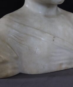 Sculpture in White Marble - Bottom - Styylish