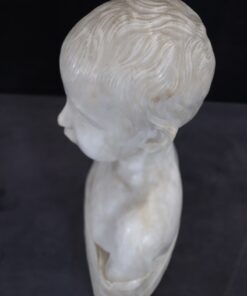 Sculpture in White Marble - Face and Hair Profile - Styylish