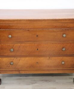 Italian Chest of Drawers - Front - Styylish