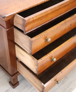 Italian Chest of Drawers - Drawer Open - Styylish