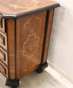 Louis XIV Chest of Drawers - Side Decoration - Styylish