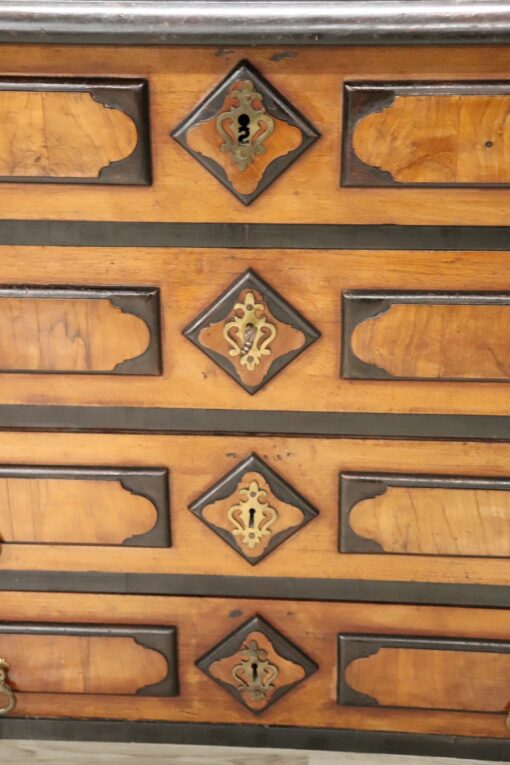 Louis XIV Chest of Drawers - Keys - Styylish