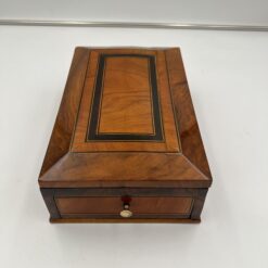 Biedermeier Jewelry Box Walnut - Top - Styylish