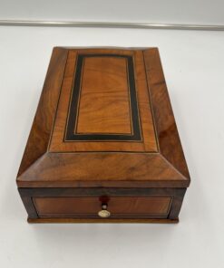 Biedermeier Jewelry Box Walnut - Top - Styylish