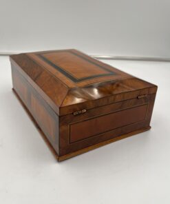 Biedermeier Jewelry Box Walnut - Details Back - Styylish