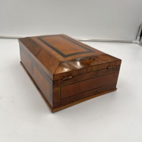 Biedermeier Jewelry Box, Walnut, Ebony, Maple, Southern Germany circa 1830