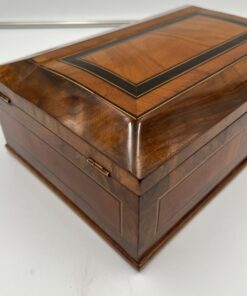 Biedermeier Jewelry Box Walnut - Side Profile Hinges - Styylish